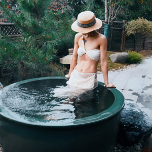 Pick Your Spiritual Bath Salt Blend ♡ | Spiritual Bath + 4 oz + Purification Bath + Loose Herbs + Biblical Herbs + Herbal Bath Blend + Detoxifying + Cleansing